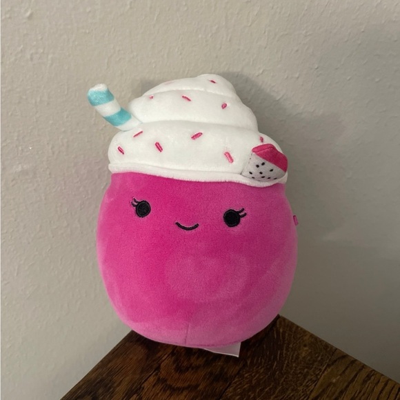 6” Squishmallows Nicota the scented dragonfruit smoothie plush Pink Plush Toy - Picture 1 of 3